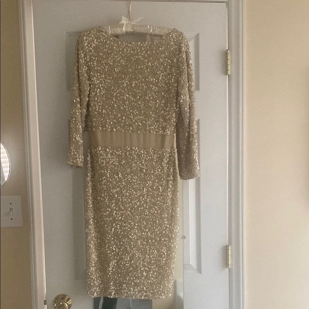 VENUS Cream and Gold Sequin Sheath Dress